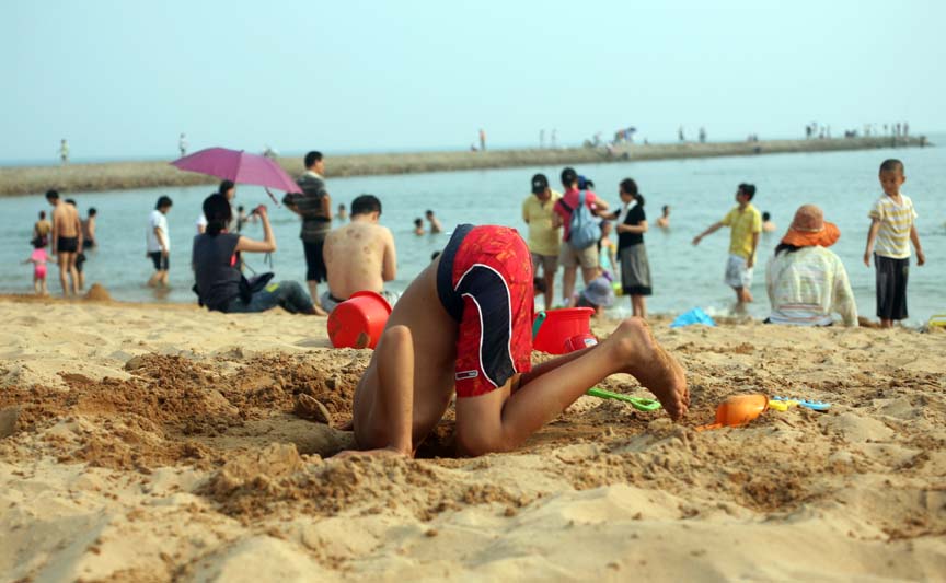 [beach01.JPG]