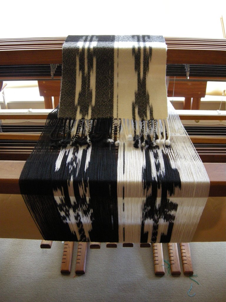 [July+4.09+Comparing+Ikat.jpg]