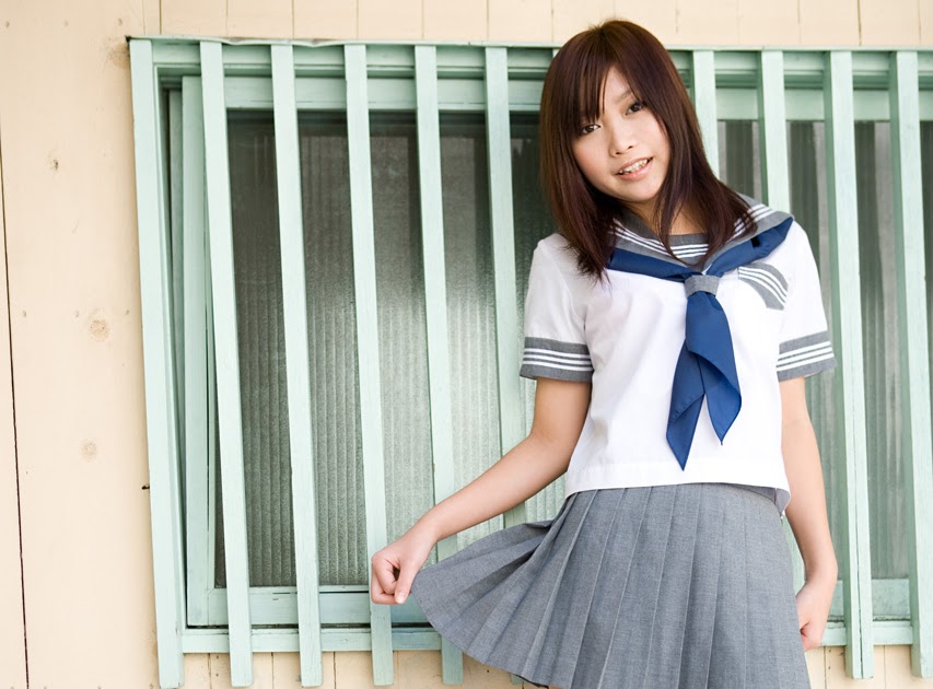 Quite interesting when Honoka Mali dress as Japanese school girl.