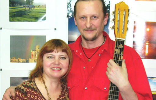 счастья в чемодане»,