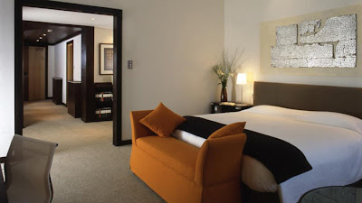 Casas Minimalistas y Modernas: ASIENTOS AL PIE DE CAMA