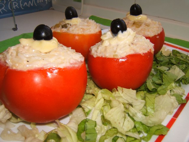 [tomates+rellenos10.JPG]