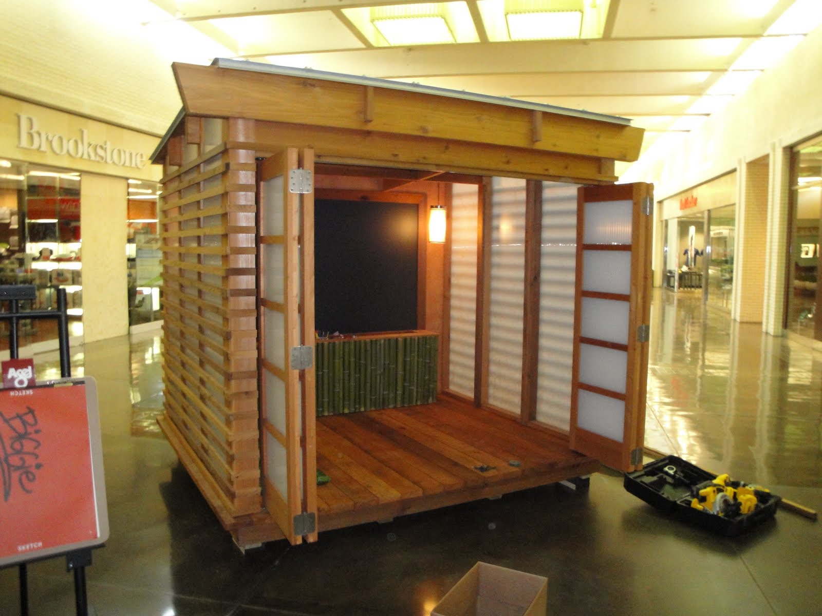 [Japanese+House+01.JPG]