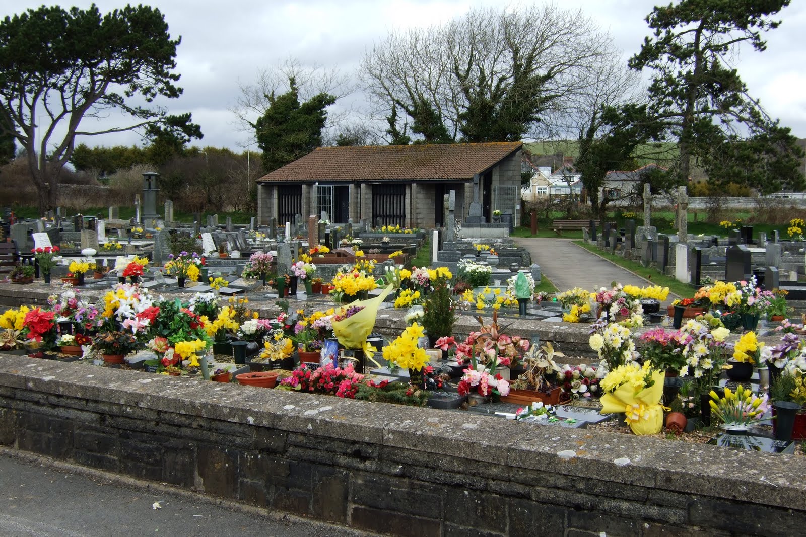 resurrection cemetery grave blankets