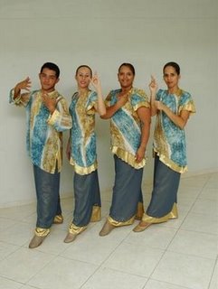[DSC_0163+(Medium).JPG]