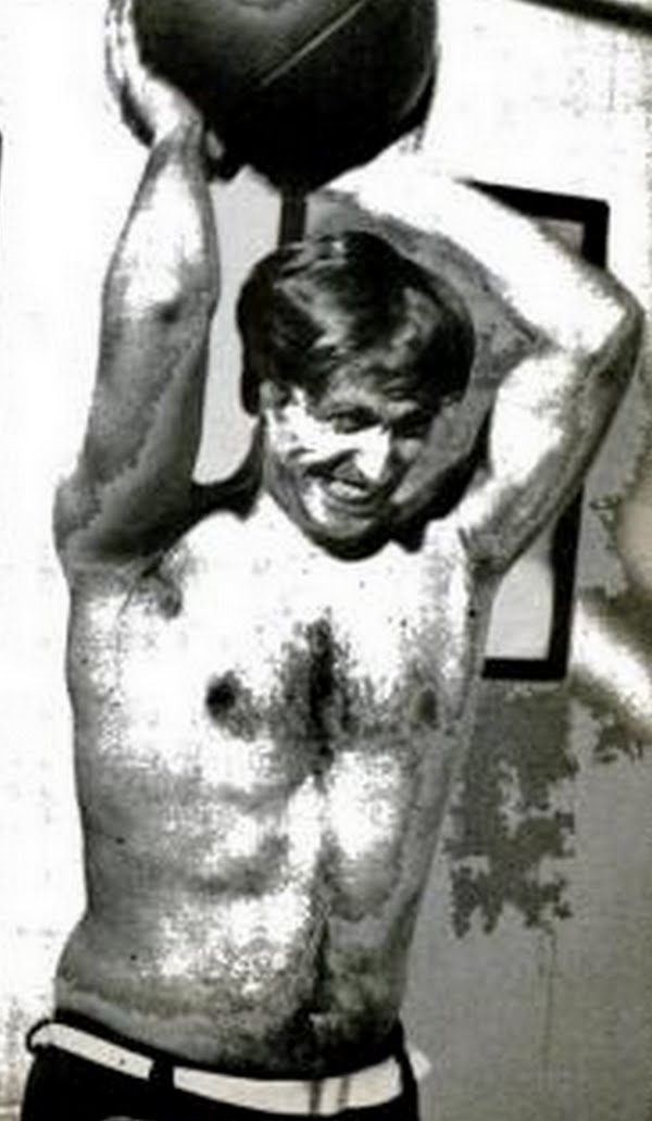 [Bobby+Fischer+-+LIFE.bmp]