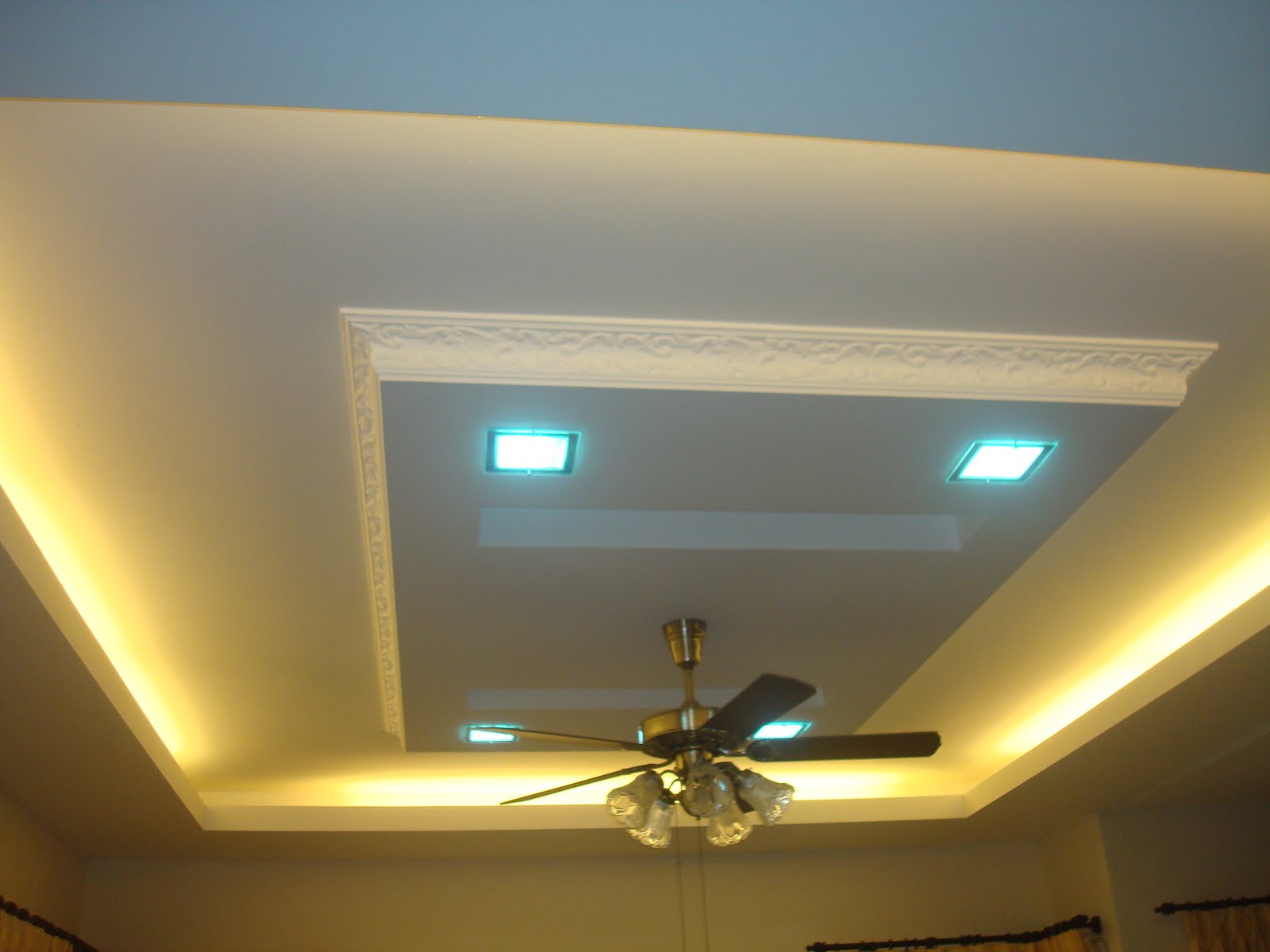 Hana Design & Construction: Plaster Ceiling