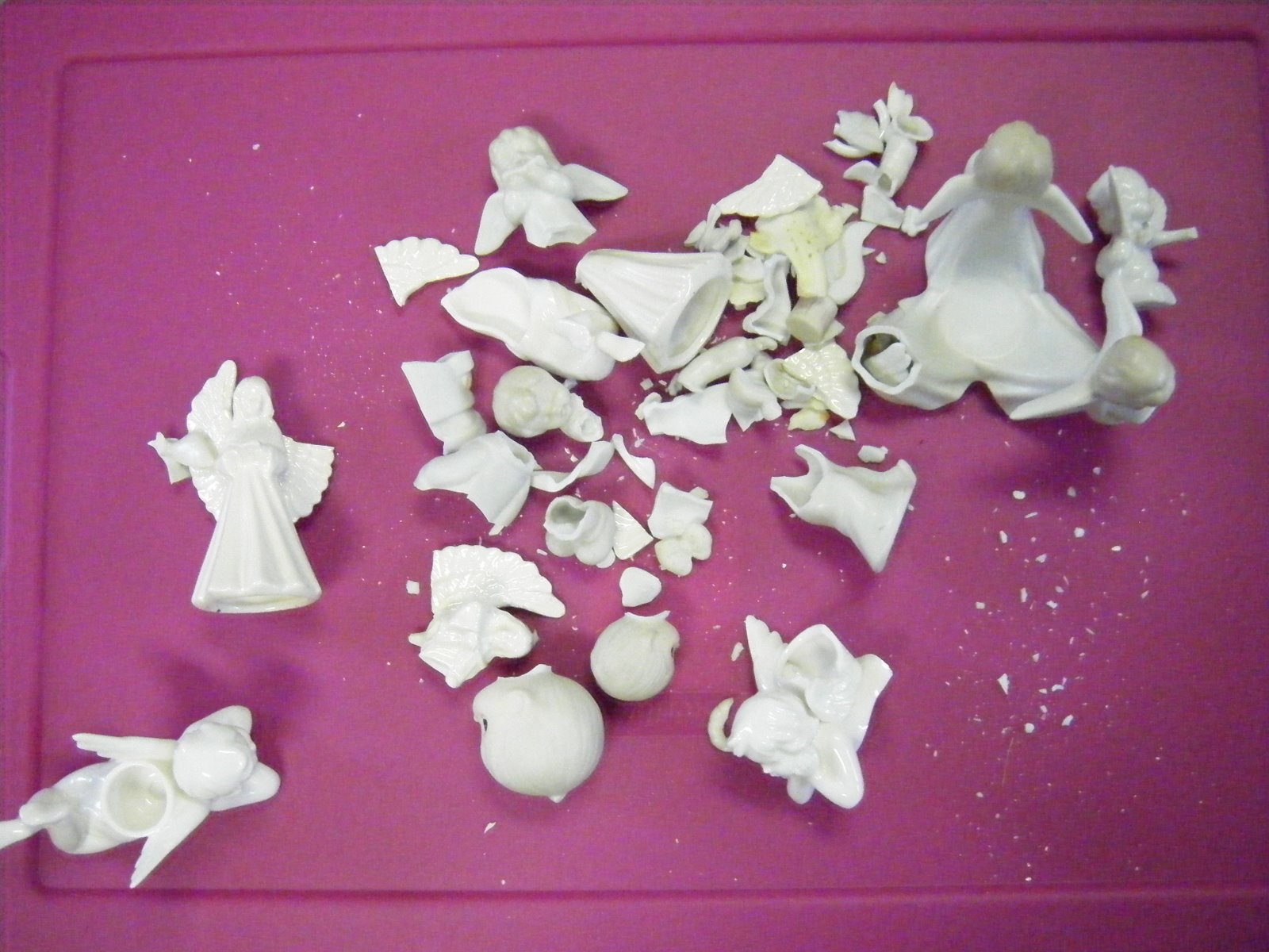 [2008+BROKEN+ANGELS+009.JPG]