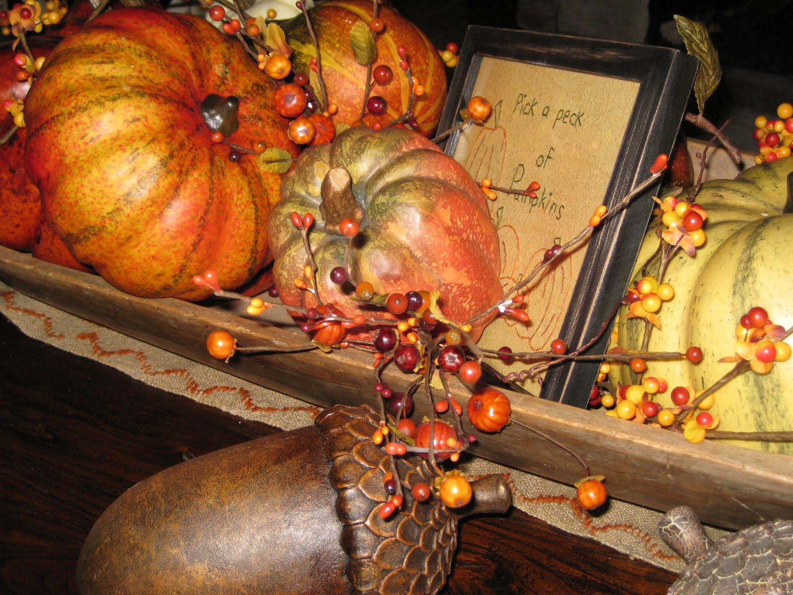 [fall+decor+012.JPG]
