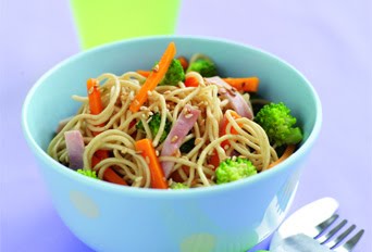 [128_vegetable_stirfry_noodles.jpg]