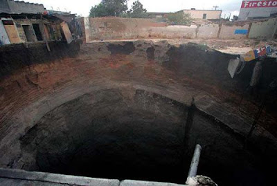 Largest Sinkholes on Doob Picture  A Giant Sinkhole Or Gates To Hell In Guatemala