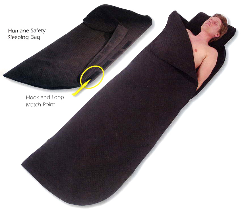 [sleeping+bag+and+pillow.JPG]