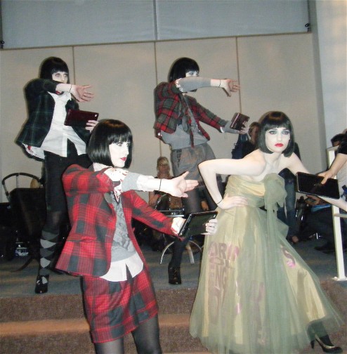 [Fashion+Week+-+day+1+049.jpg]