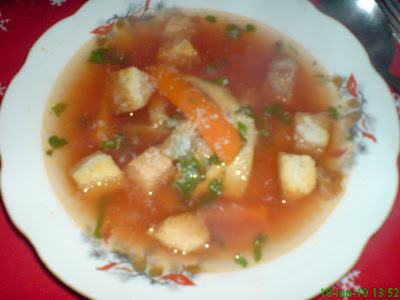 Articole culinare : supa de legume cu crutoane