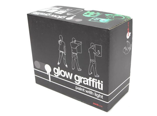 [bomb-glow-graffiti-1.jpg]
