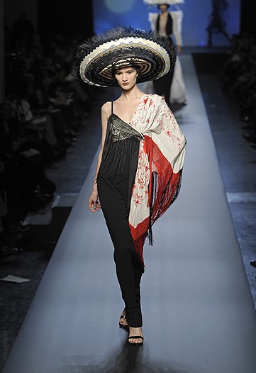 [jp-gaultier-07.JPG]