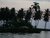 ಕೋವಲಂನ ಮಣ್ಣು; ಪದ್ಮನಾಭಸ್ವಾಮಿ ಗುಡಿ