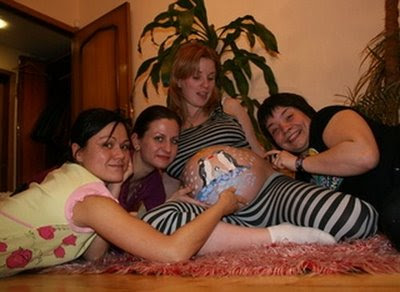 Offbeat is Beat: Pregnant Belly Painting Art