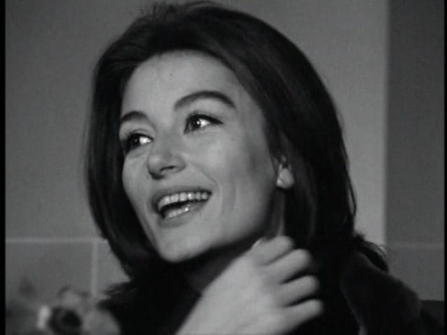 [Anouk+Aimee+13.JPG]