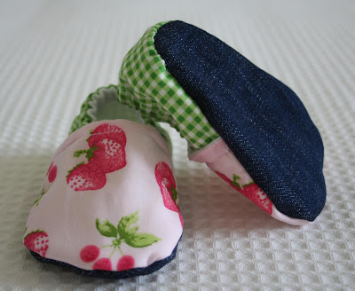  Baby Shoes on Cloth Baby Shoes