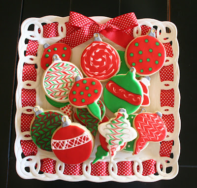 Fresh Cut Flours: Christmas Cookies and a Giveaway!