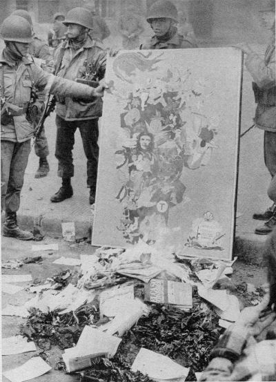 [terror14m.jpg]