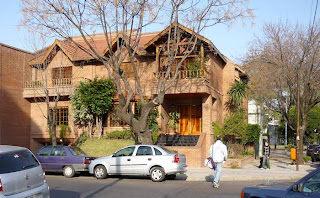 Chalet con ladrillo a la vista