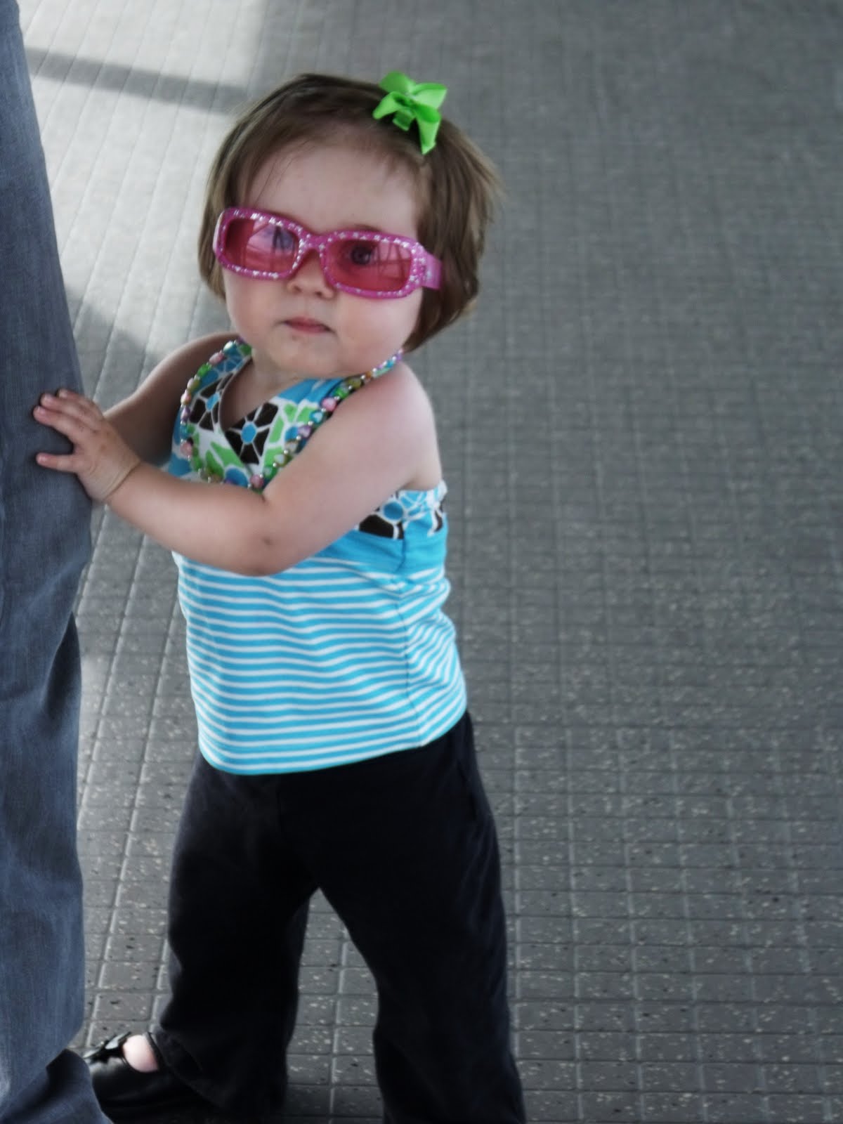 [ferry+pictures+033.JPG]