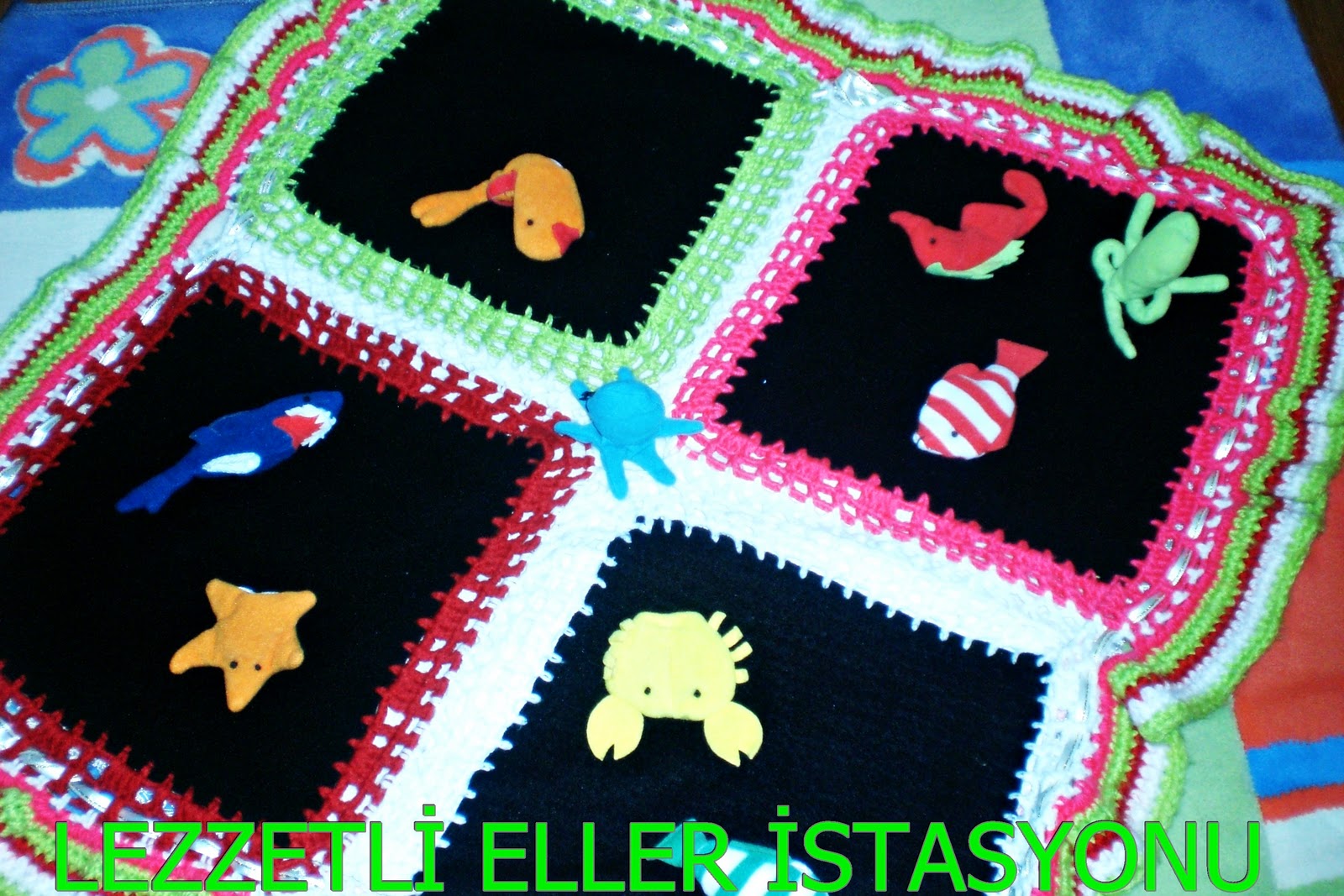 LEZZETLİ ELLER İSTASYONU OYUNCAKLI BEBEK BATTANİYESİ
