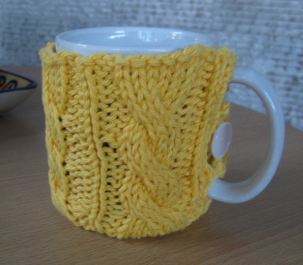 Cabled Mug Cozy Pattern from KnitPicks.com Knitting