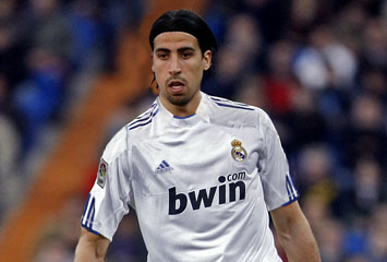 Los fichajes del Real Madrid (30/07/10) Los fichajes del Real Madrid (30/07/10)