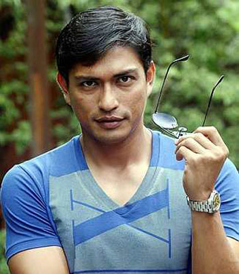 ady putra pelakon
