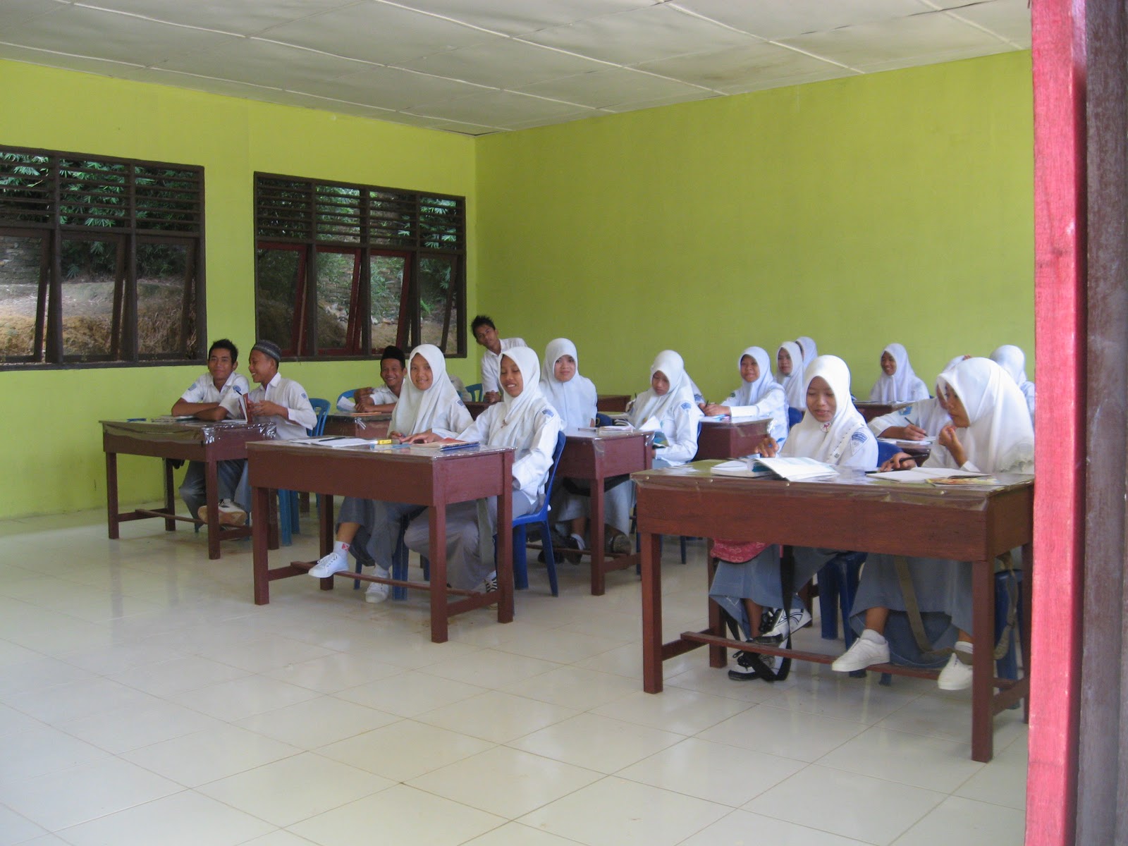 Contoh Contoh Gambar Lembaga Ekonomi Jenis Kegiatan