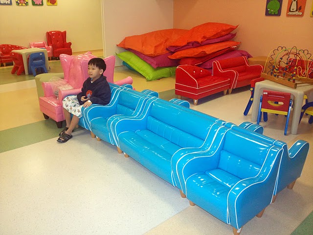 kids waiting room