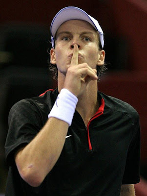 berdych+shhh.jpg