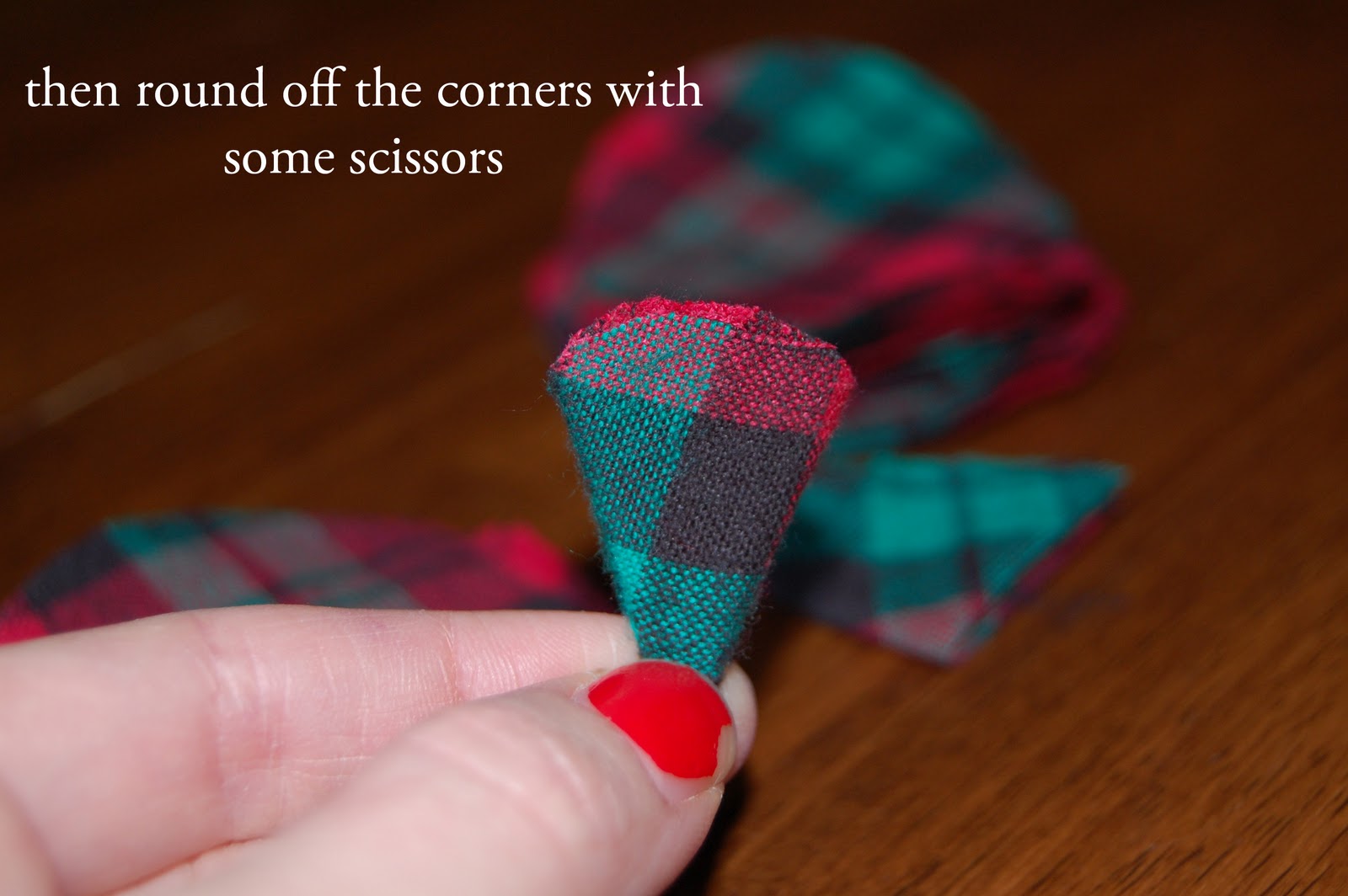 Trey and Lucy pom pom headbands and clips tutorial...