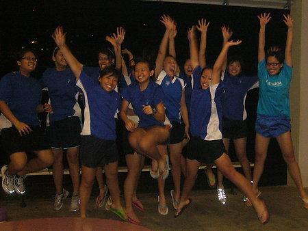 [NETBALL2.jpg]
