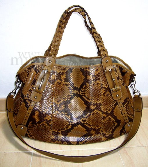 [GucciPythonTote-W.jpg]