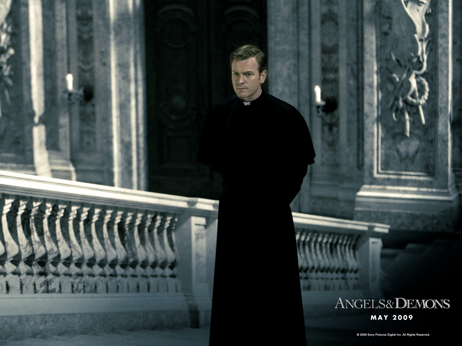 http://1.bp.blogspot.com/_nbbhjmB9ssY/TRY6JDZv2KI/AAAAAAAAACA/Yv0TLv0KGUQ/s1600/Ewan_McGregor_in_Angels_and_Demons_Wallpaper_3_1280.jpg