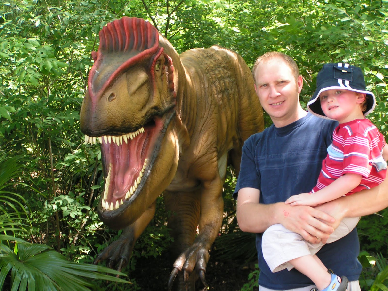 Micah C Micah Do: The Milwaukee Zoo - Dinosaur Exhibit