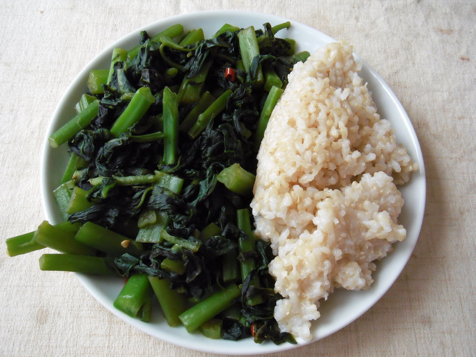 OISHINESS: Indian Spinach