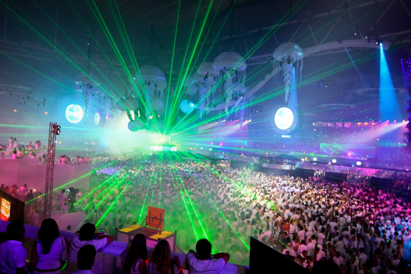 http://1.bp.blogspot.com/_niRTbTkDZmU/S-hp6Z754AI/AAAAAAAAAB0/zUGEmxKaVsw/s1600/skol+sensation+2.jpg