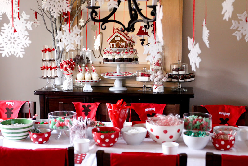 Christmas House Party Ideas Part - 16: Ally U0026 Hudsonu0027s Gingerbread Party | Christmas Party Ideas | Holiday Party Ideas | Gingerbread House