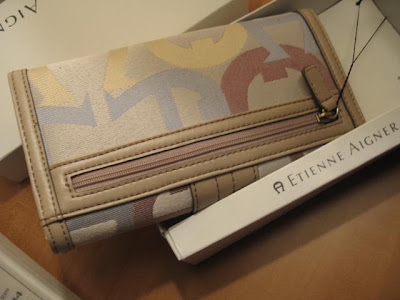 aigner wallet