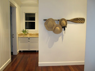 laurie's-projects: New Hat Rack