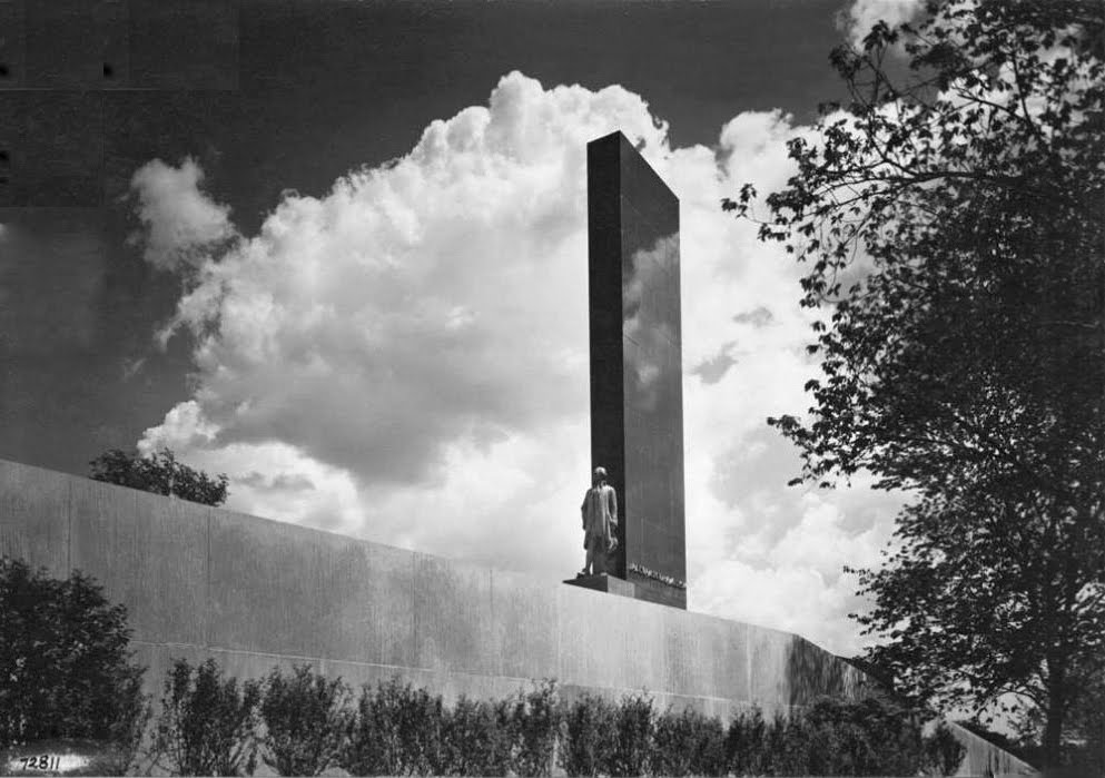 architectural ruminations Chicago's Alexander Hamilton Memorial