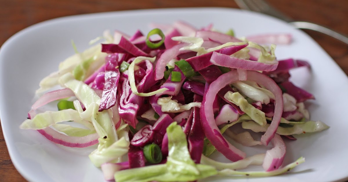JUST VEGGING OUT Easy Cole Slaw with Red Wine Vinegar Dressing