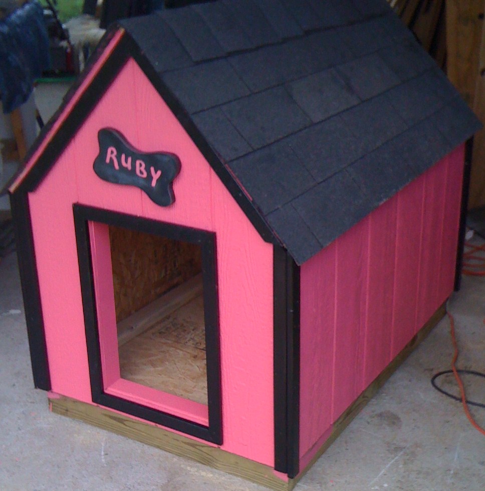 Featured image of post Pink Dog Houses E g bernese mountain dog great dane