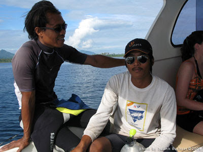 Made and Abdul hanging out at menjangan island