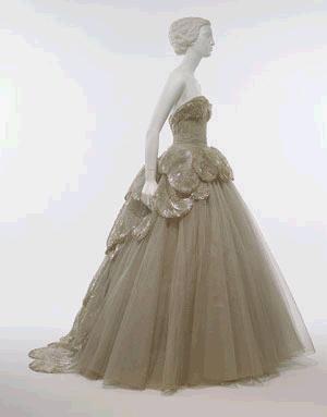 [christain+dior+1949.JPG.jpeg]